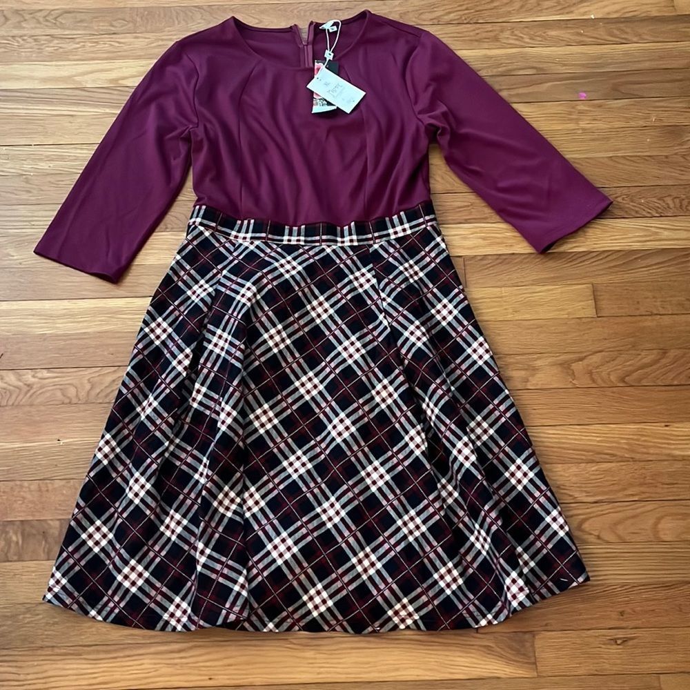 Elegant Plaid Dress with Burgundy Top